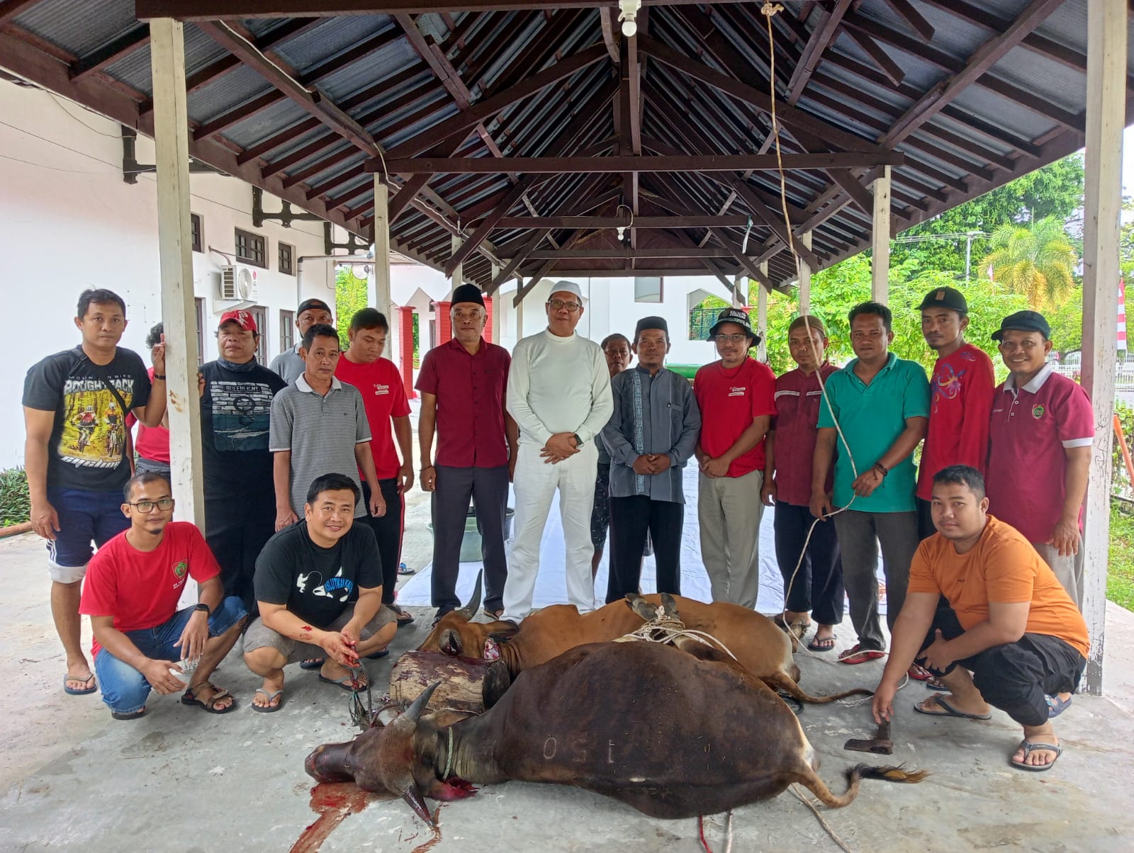 Majelis Talim Assamkiyah Dislutkan Prov. Kalteng Laksanakan Penyembelihan Hewan Kurban Sebanyak Dua Ekor Sapi dan Empat Ekor Kambing