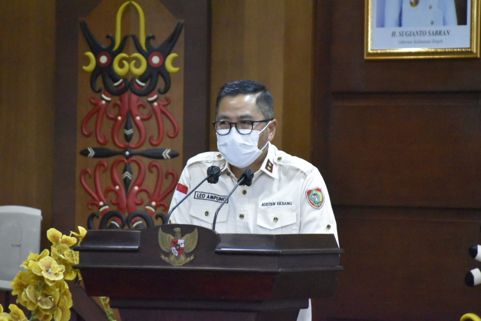 Asisten Ekbang Setda Kalteng Leonard S. Ampung Terima Kunjungan Wakil Ketua DPD RI Bidang II