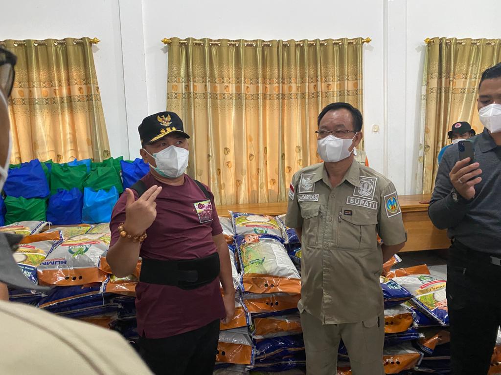 Gubernur Kalteng Lakukan Pengecekan Gudang Logistik Bagi Masyarakat Terdampak Banjir di Kabupaten Katingan