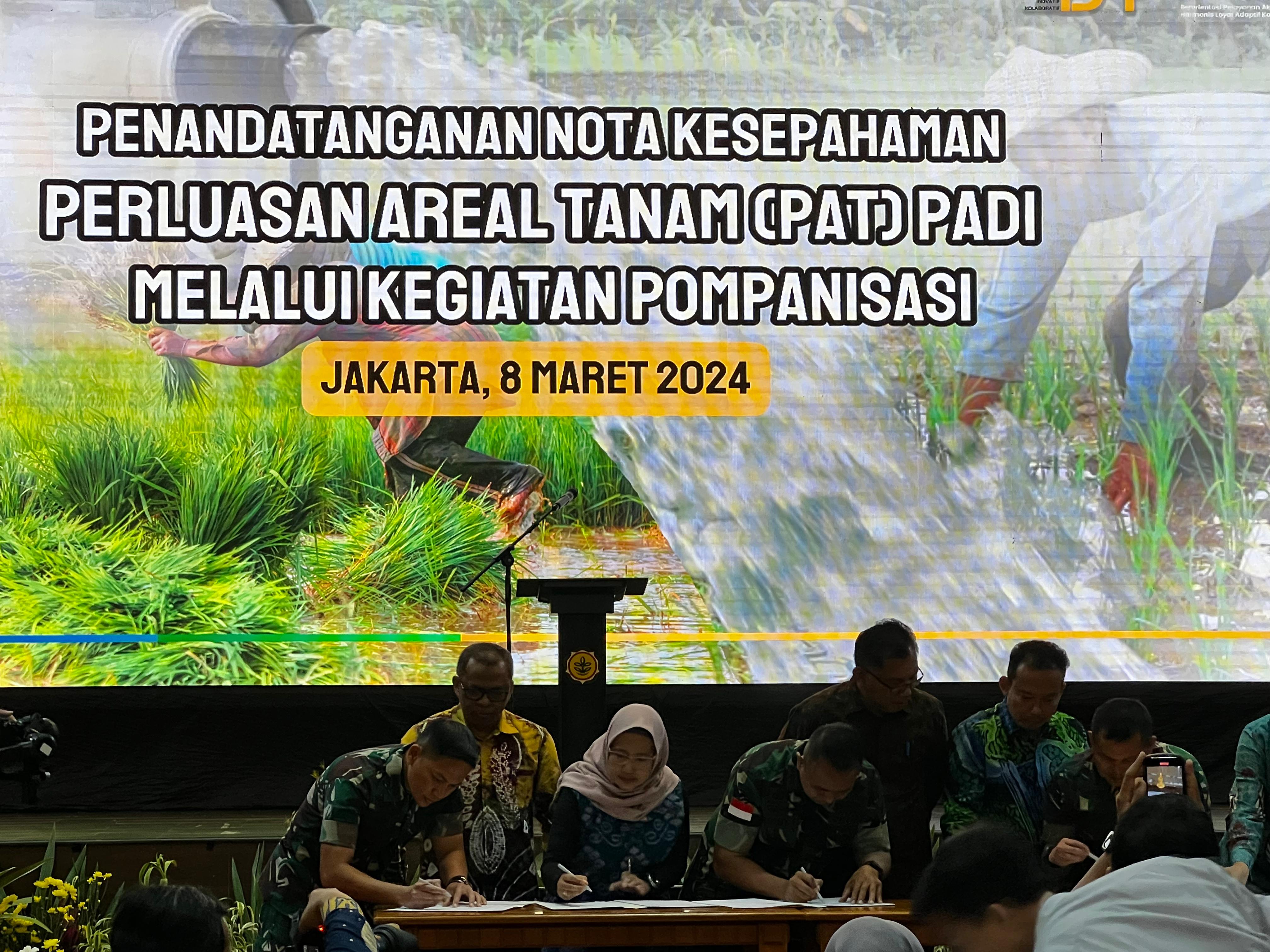 Dinas TPHP Prov.Kalteng dengan TNI Menandatangani Nota Kesepahaman (MoU)