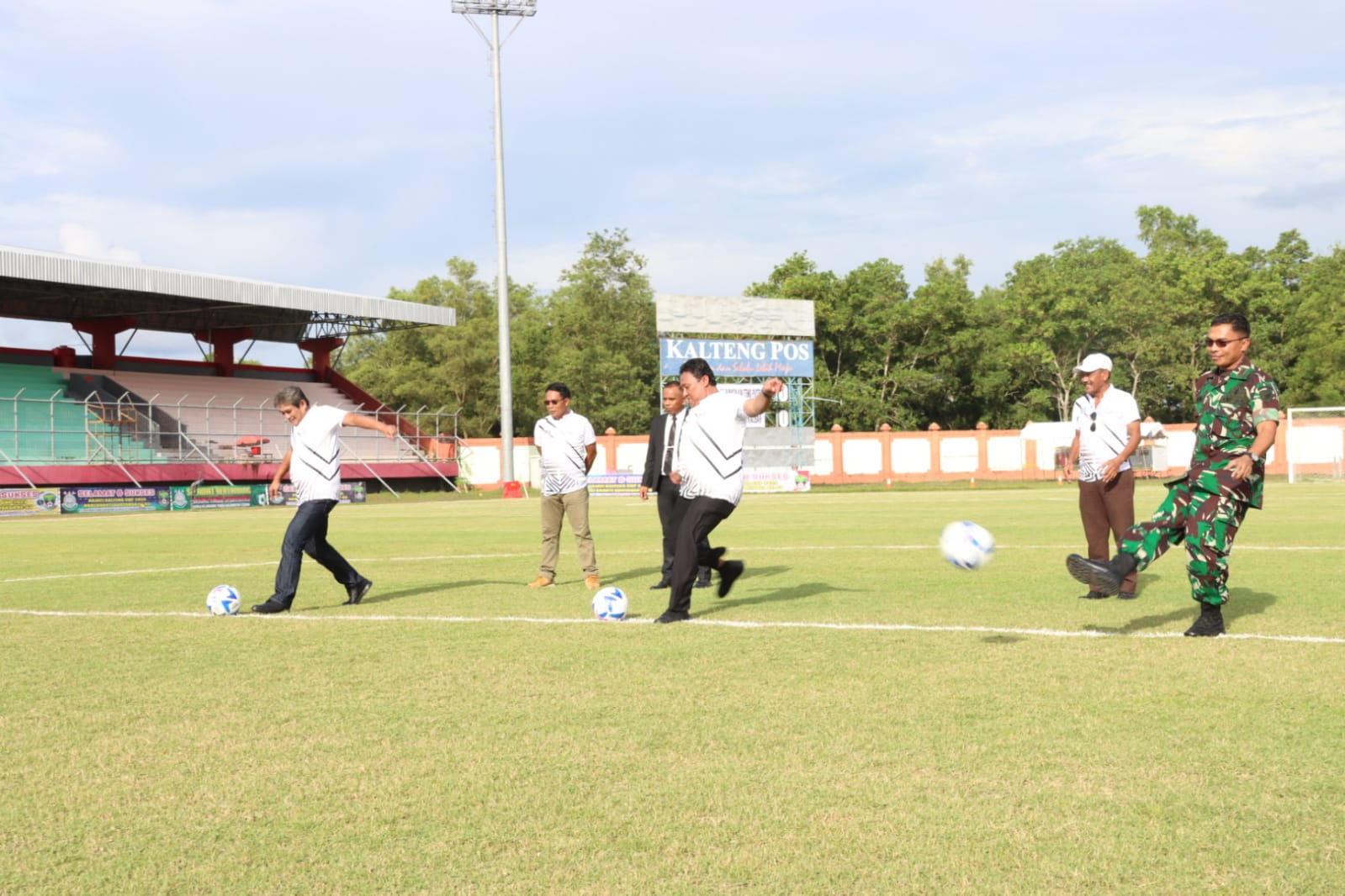 Wagub Kalteng Buka Turnamen Sepak Bola Wanita Kajati Kalteng Cup 2023